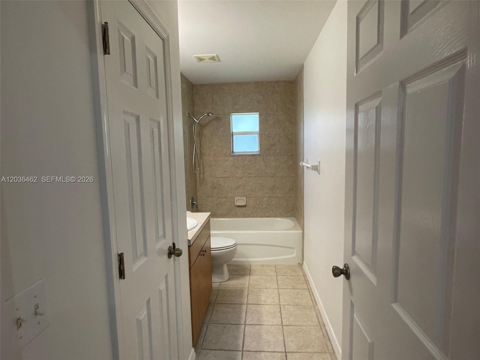 3857/3859 Kittyhawk Drive Property Photo 13