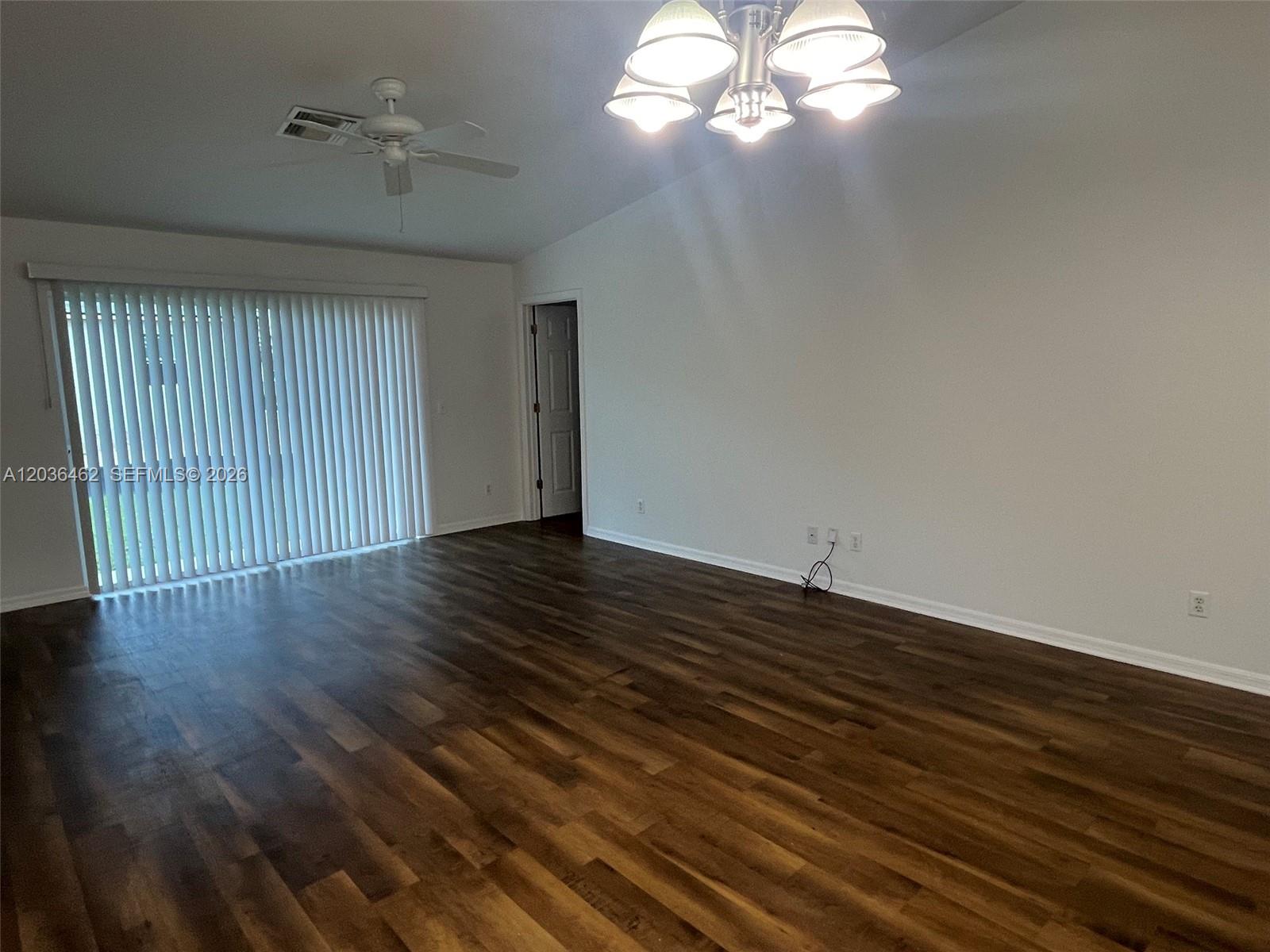 3857/3859 Kittyhawk Drive Property Photo 16