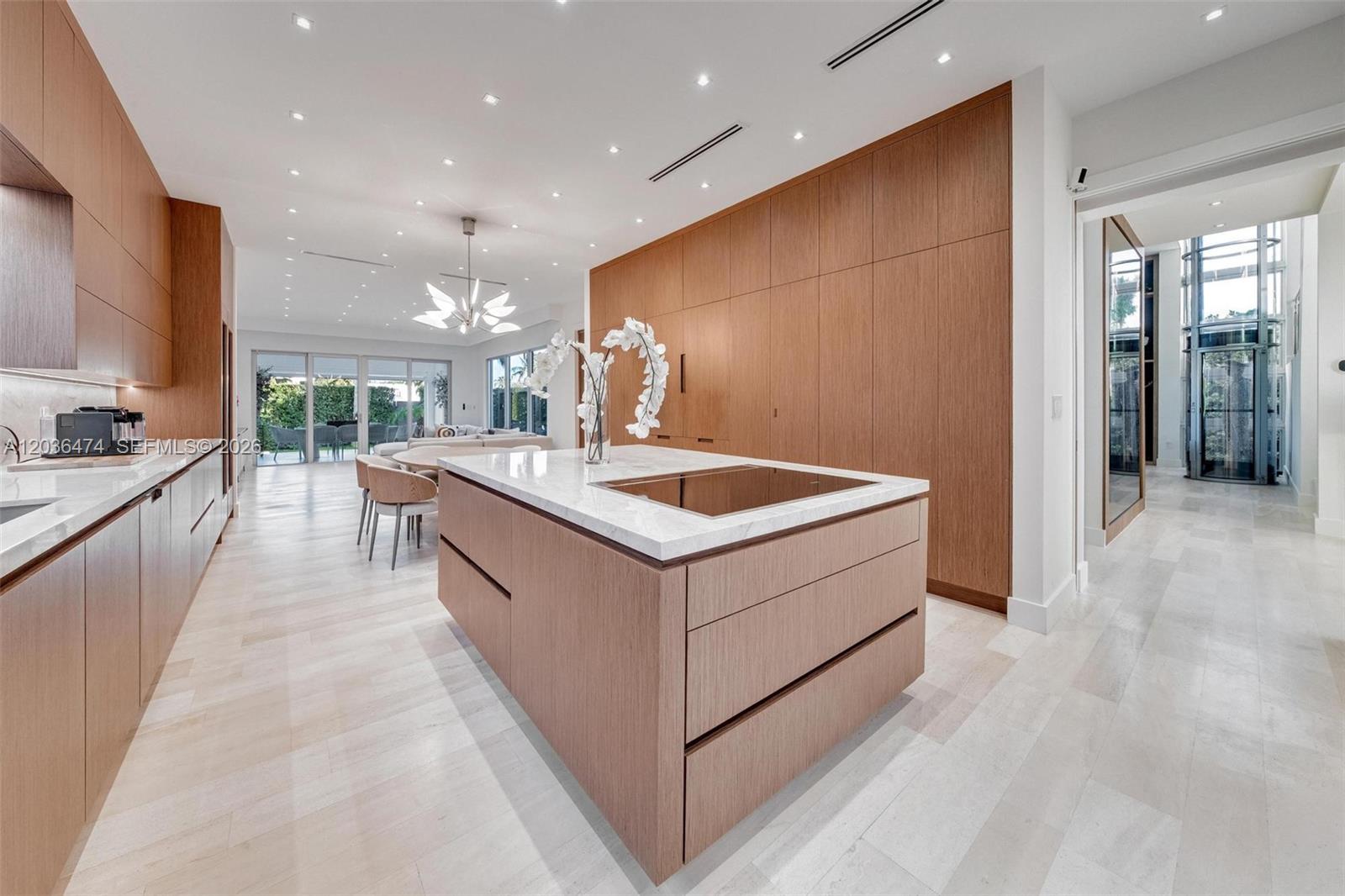 470 S Shore Drive Property Photo 13