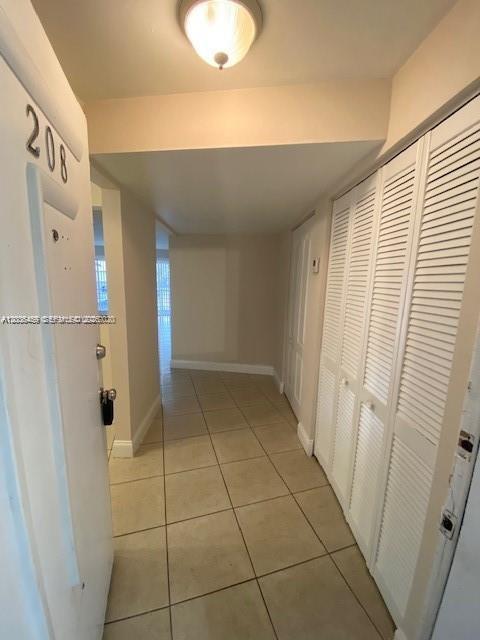 4205 N University Drive 208 Property Photo 3