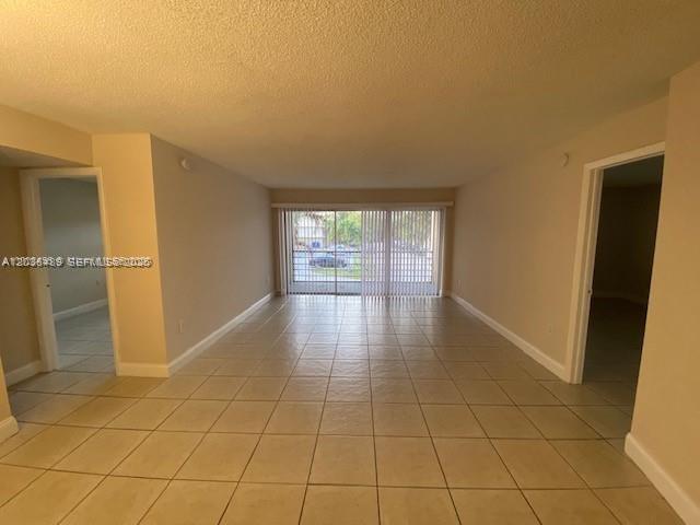 4205 N University Drive 208 Property Photo 6