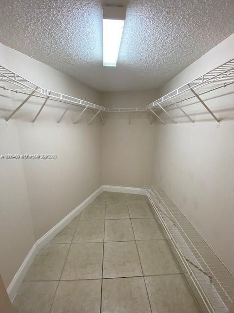 4205 N University Drive 208 Property Photo 11