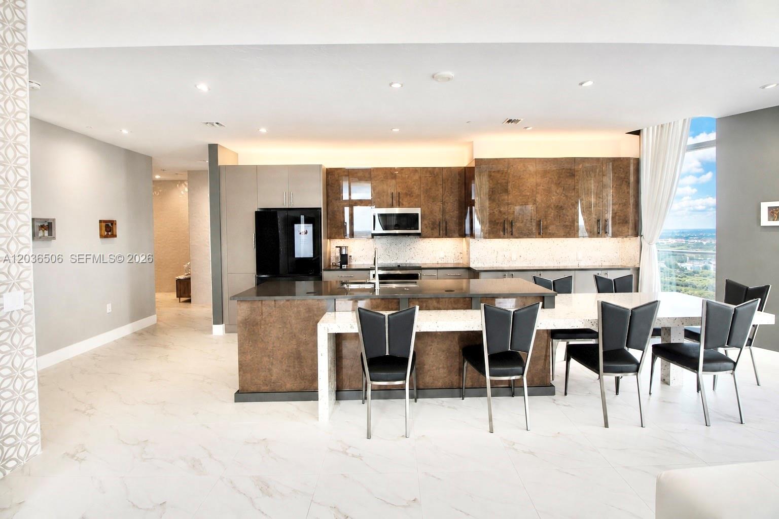 2000 Metropica Way 2609 & 2610 Property Photo 10