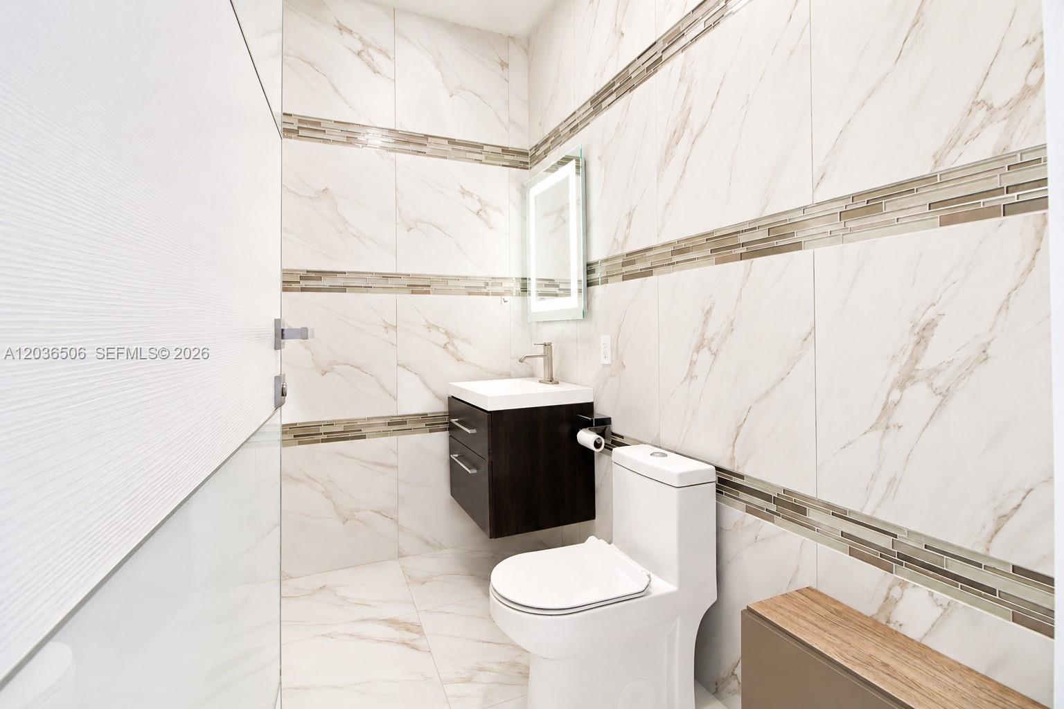 2000 Metropica Way 2609 & 2610 Property Photo 17