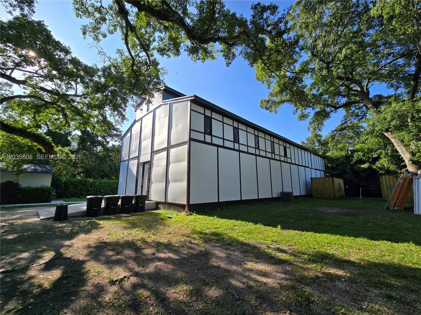 A12036508 Property Photo 12