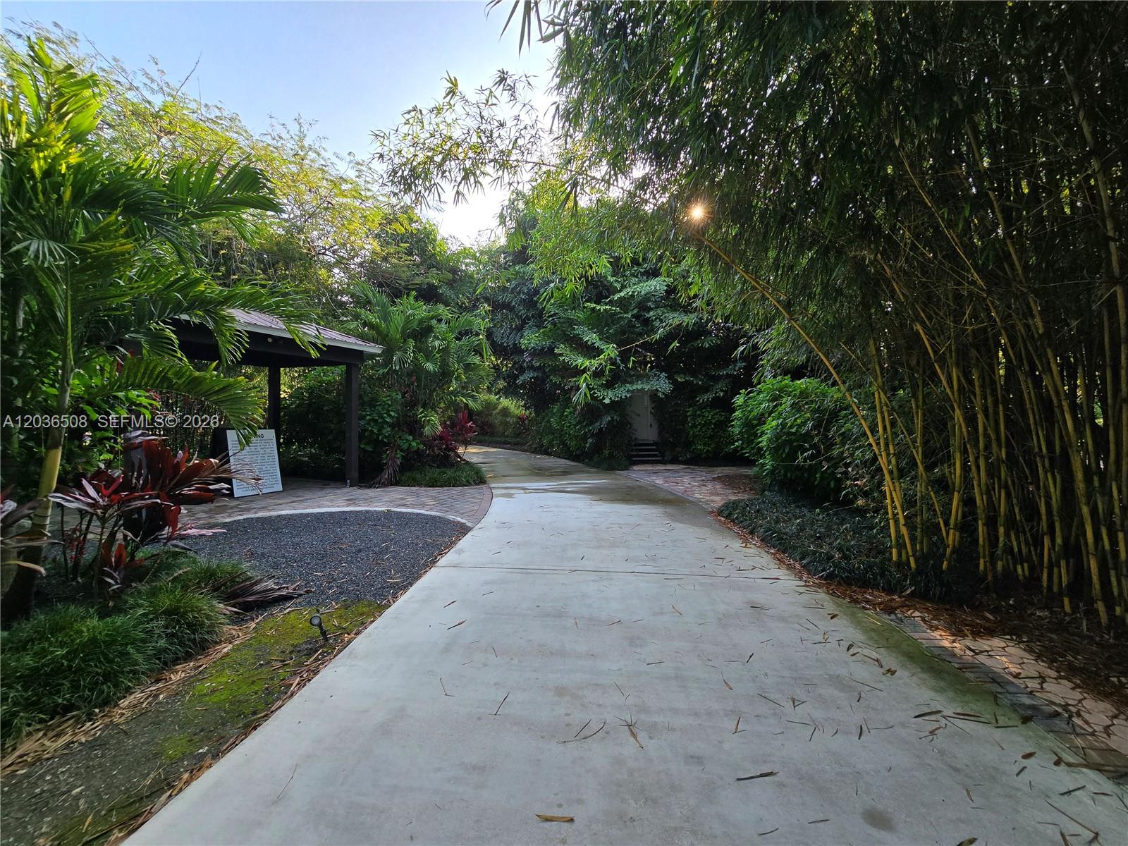 A12036508 Property Photo 14