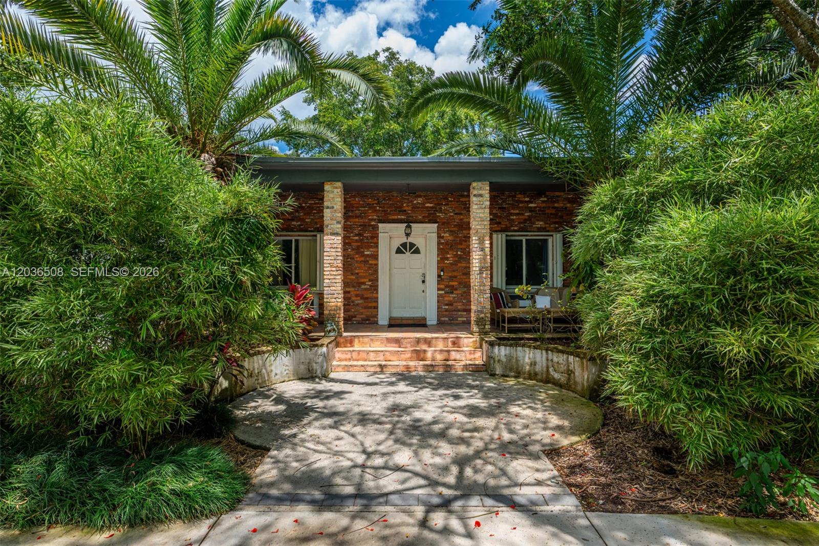 A12036508 Property Photo 17