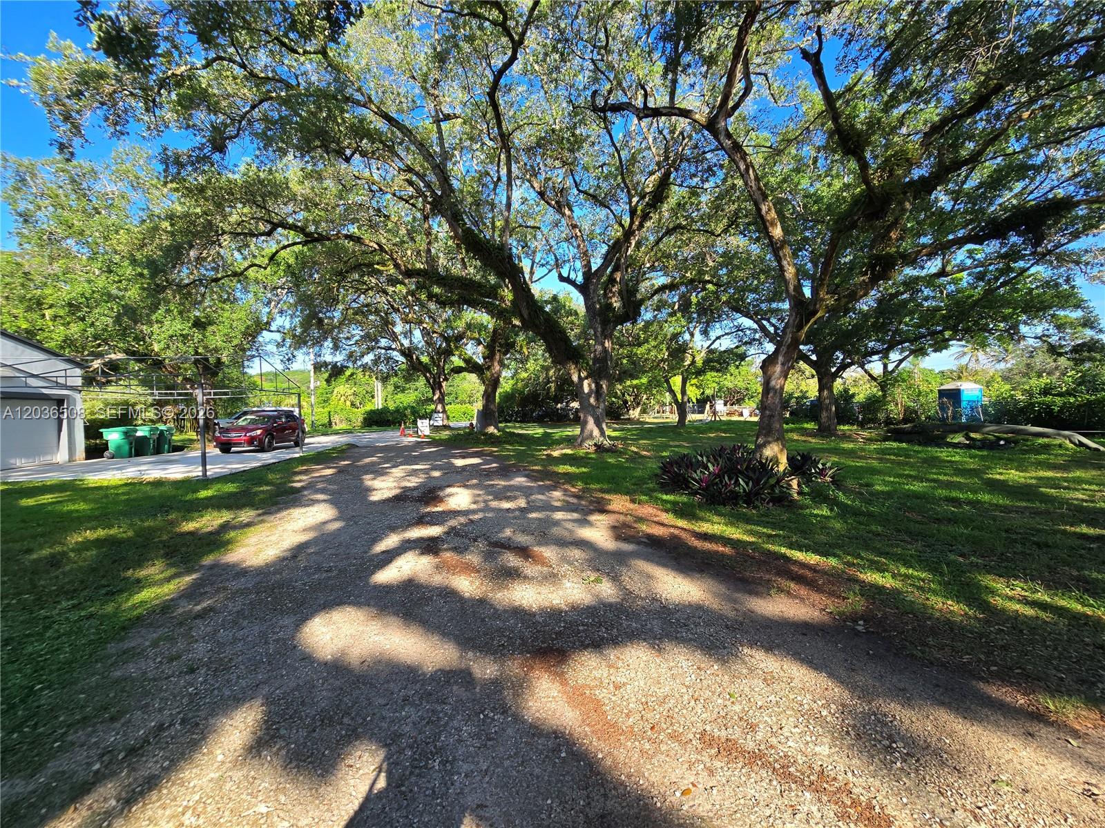 A12036508 Property Photo 20