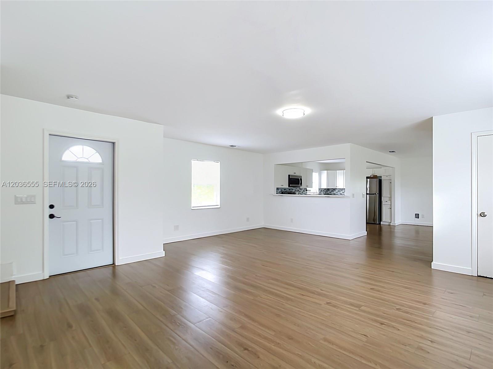 3303 6th Property Photo 6