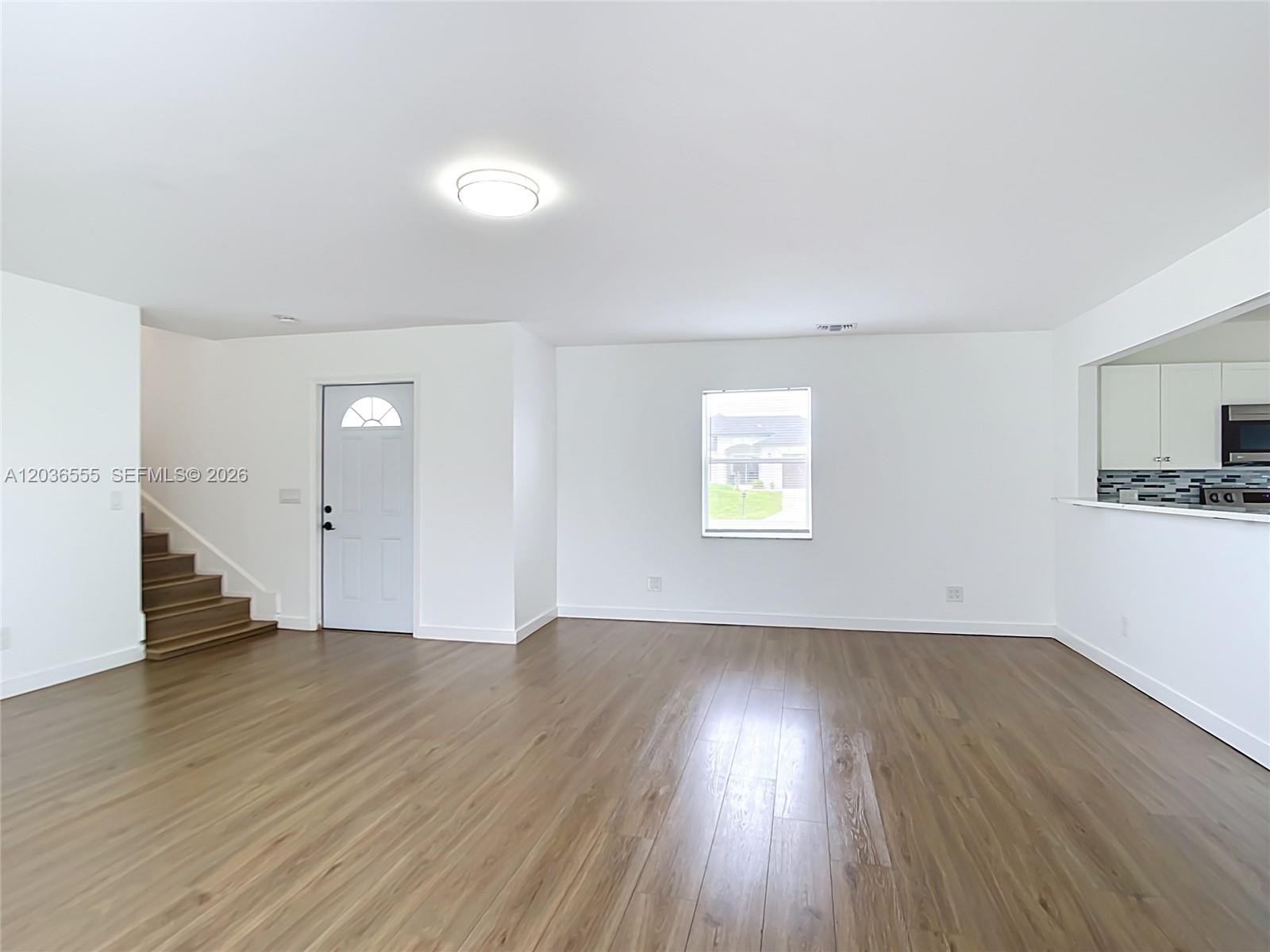3303 6th Property Photo 8
