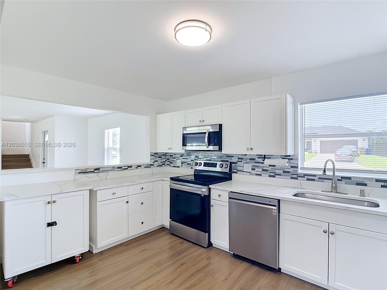 3303 6th Property Photo 10