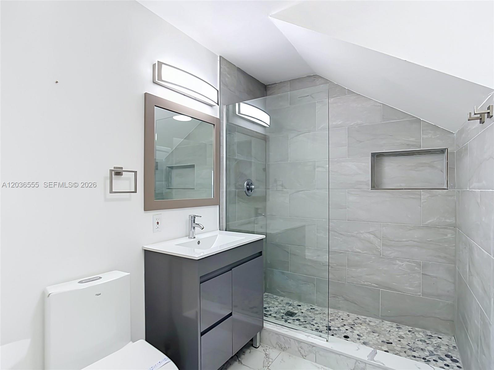 3303 6th Property Photo 15