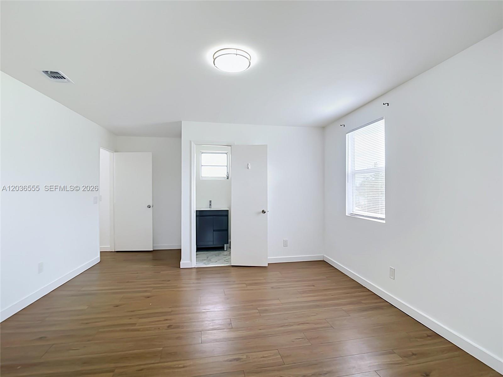 3303 6th Property Photo 22