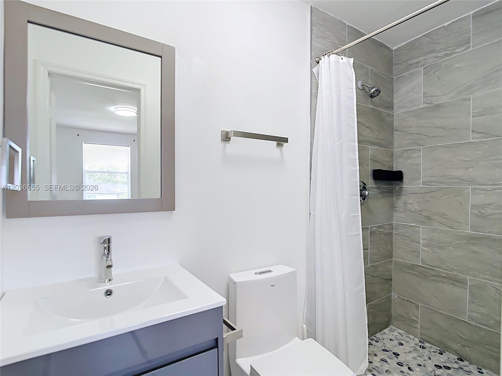 3303 6th Property Photo 25