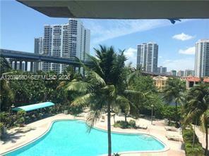 19390 Collins Avenue 624 Property Photo 1
