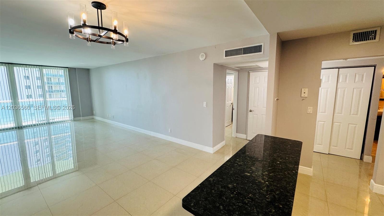 19390 Collins Avenue 624 Property Photo 4