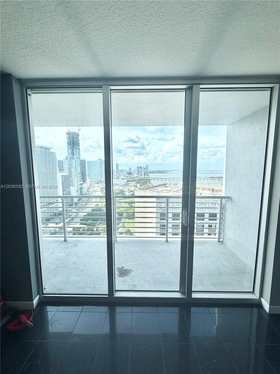 335 Biscayne Boulevard 4200 Property Photo 6