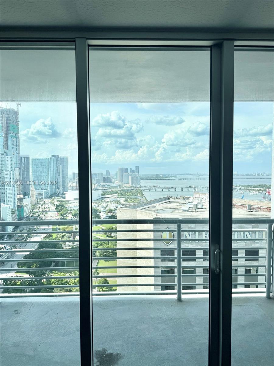 335 Biscayne Boulevard 4200 Property Photo 7