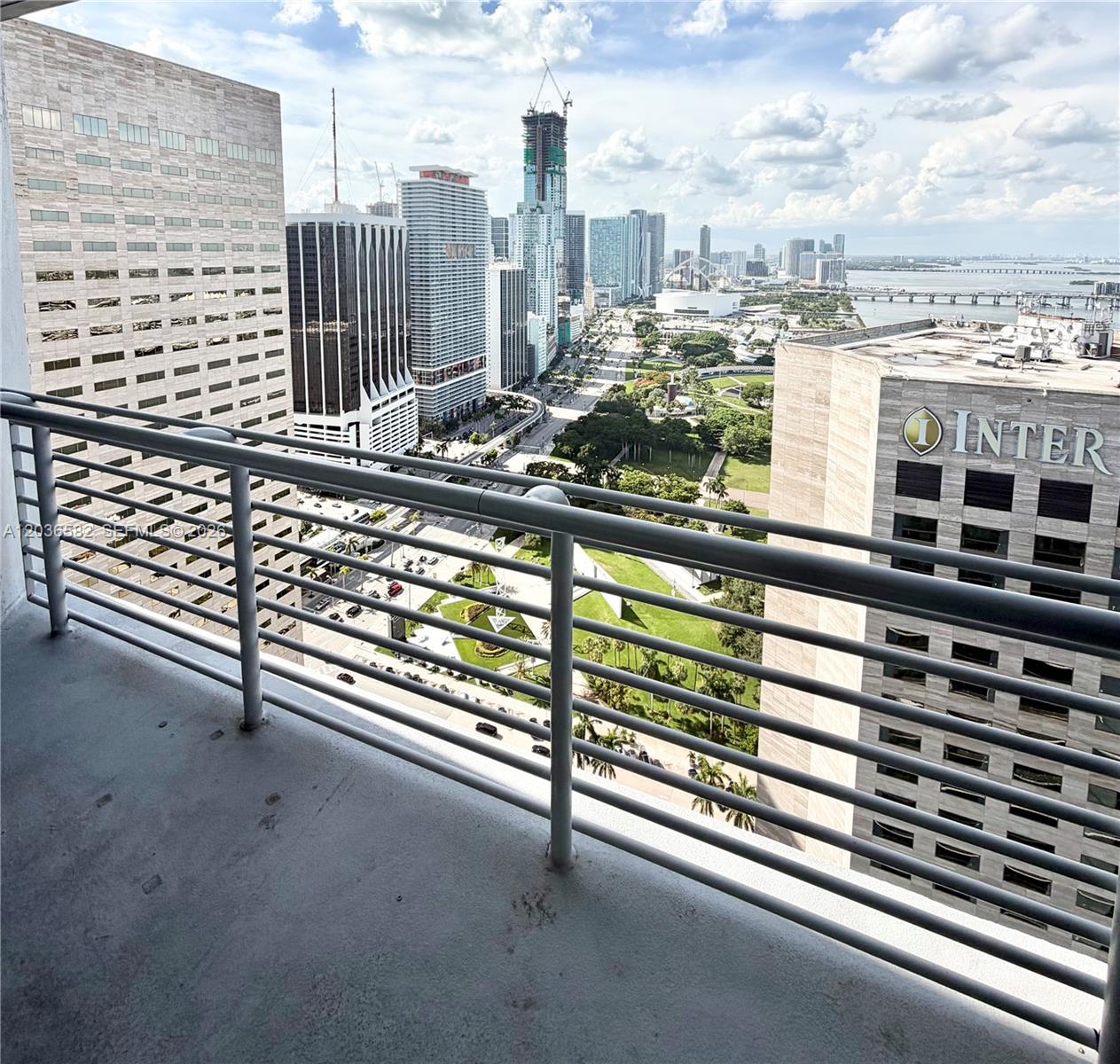 335 Biscayne Boulevard 4200 Property Photo 8