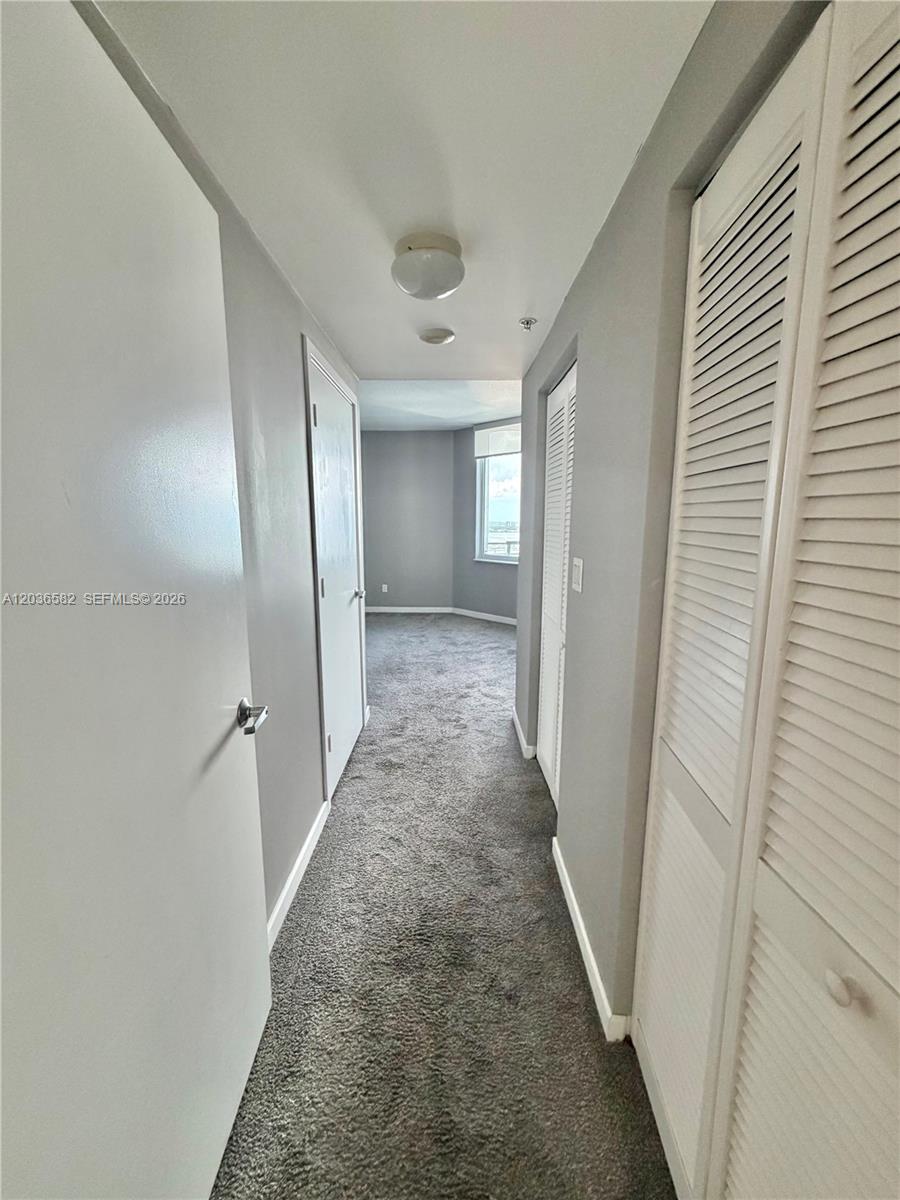 335 Biscayne Boulevard 4200 Property Photo 23