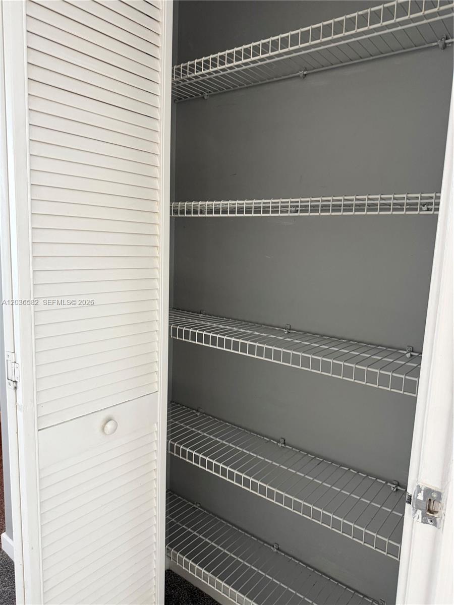 335 Biscayne Boulevard 4200 Property Photo 25