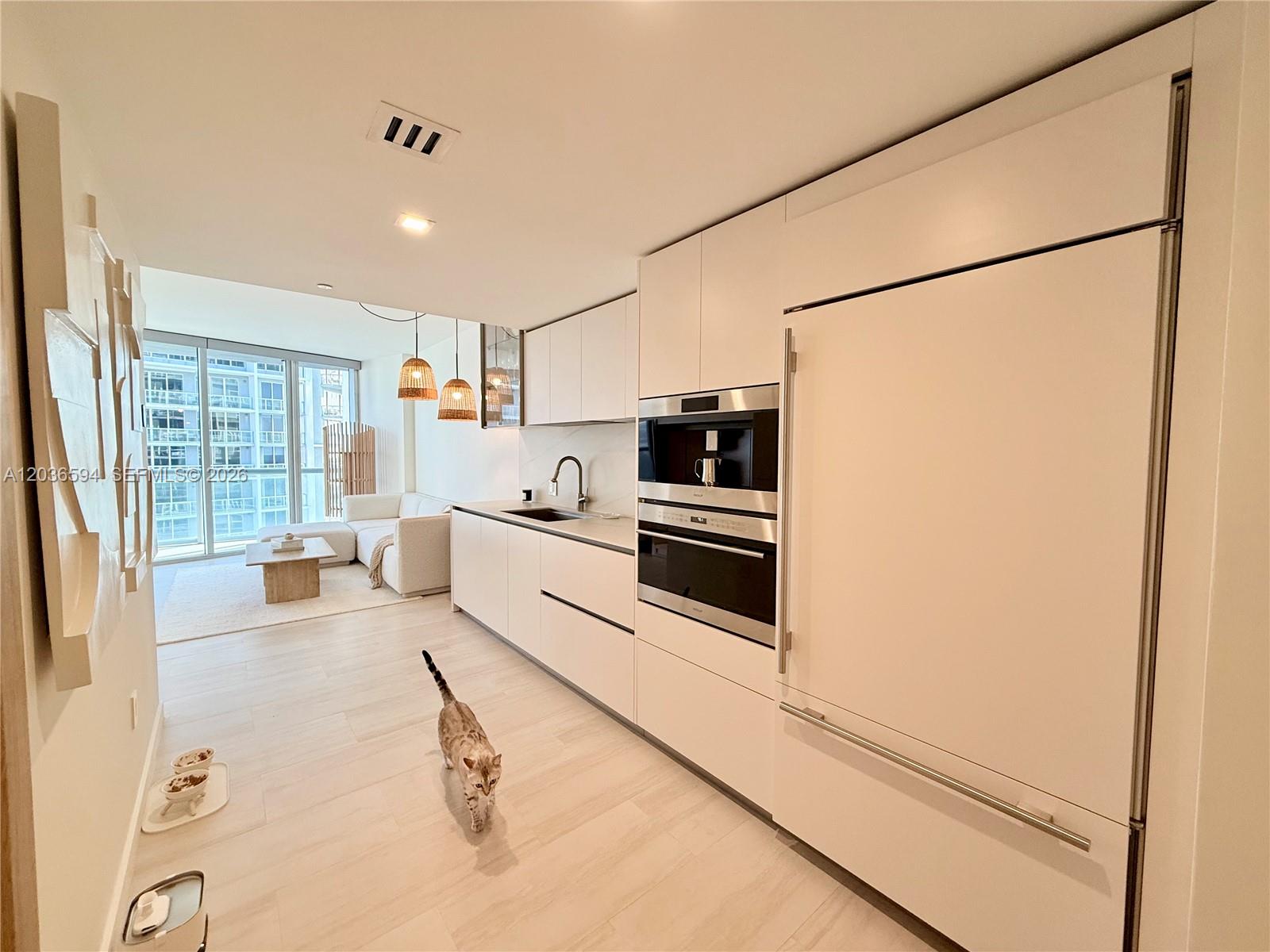 495 Brickell Avenue 5106 Property Photo 5
