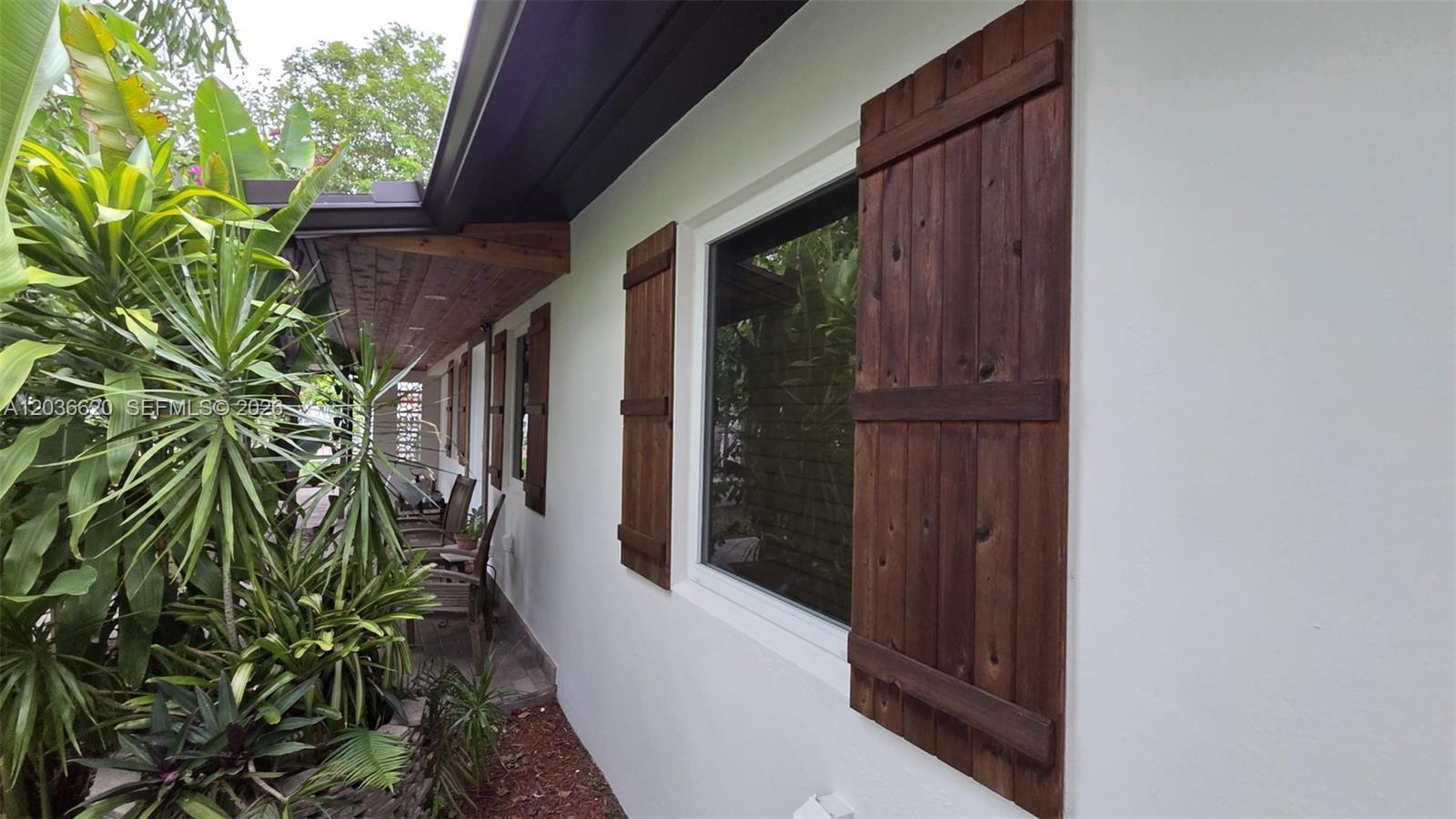 3511 Sw 105th Court Property Photo 5
