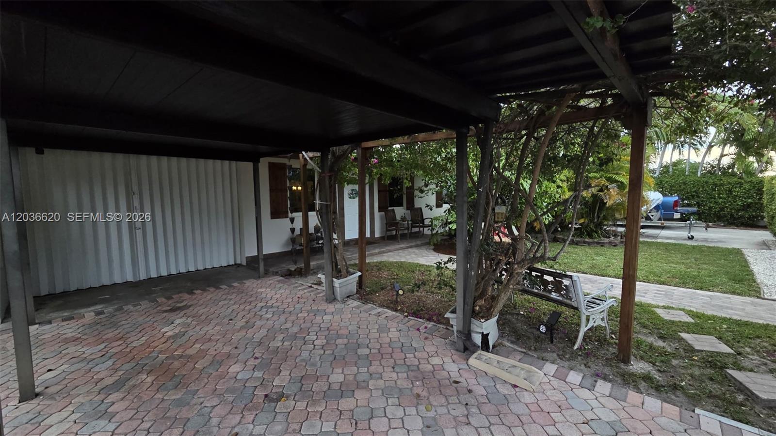 3511 Sw 105th Court Property Photo 6