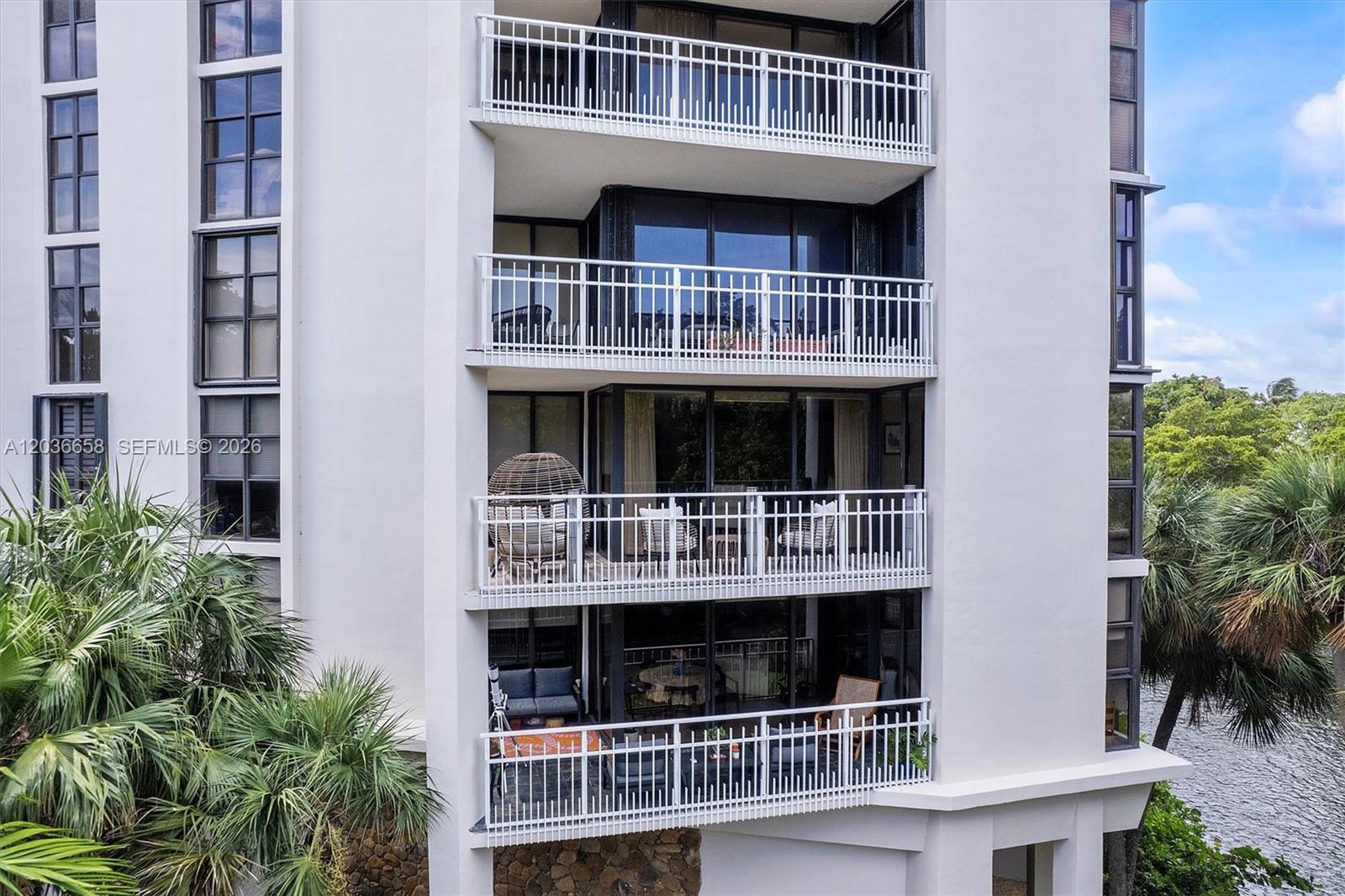 1000 Quayside Terrace 411 Property Photo 69