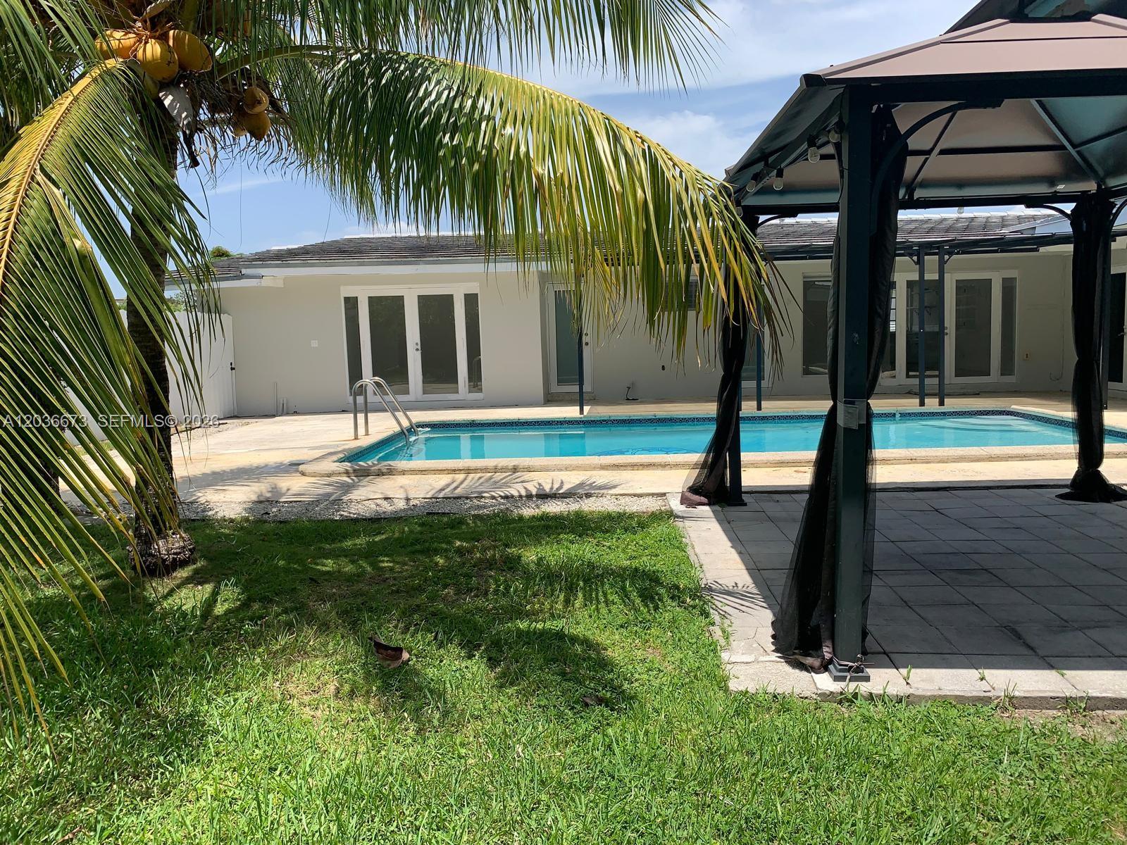 2025 SW 84th Court Property Photo 1