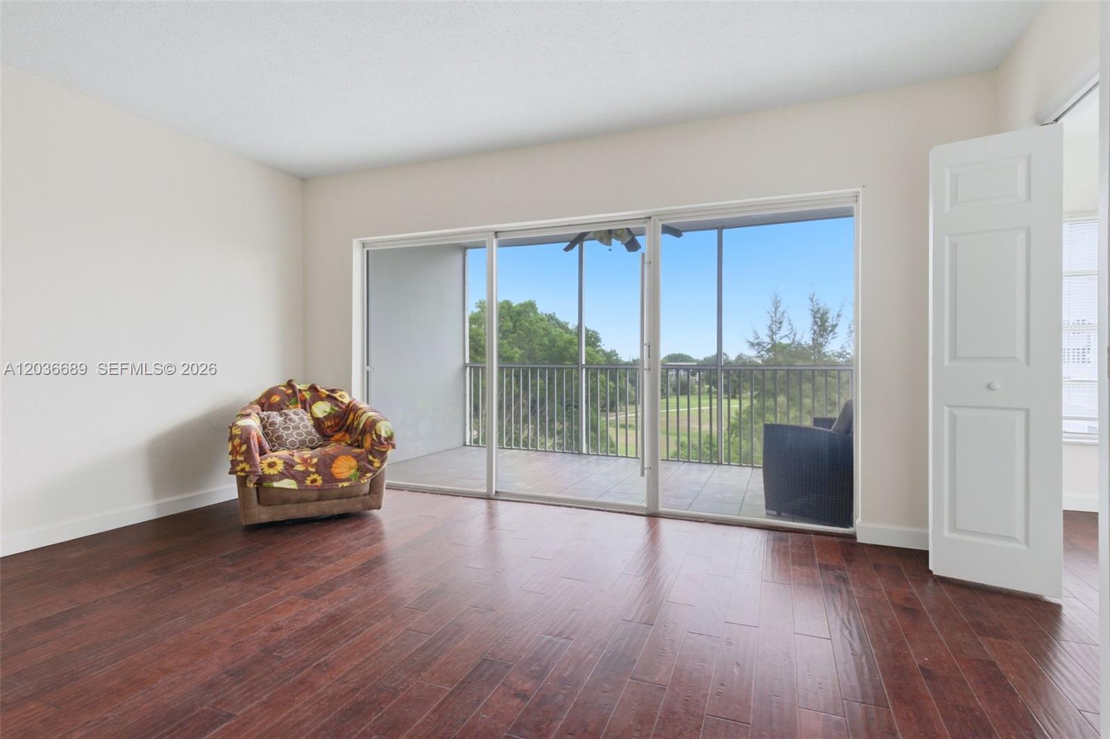 3200 N Palm Aire Drive 501 Property Photo 16