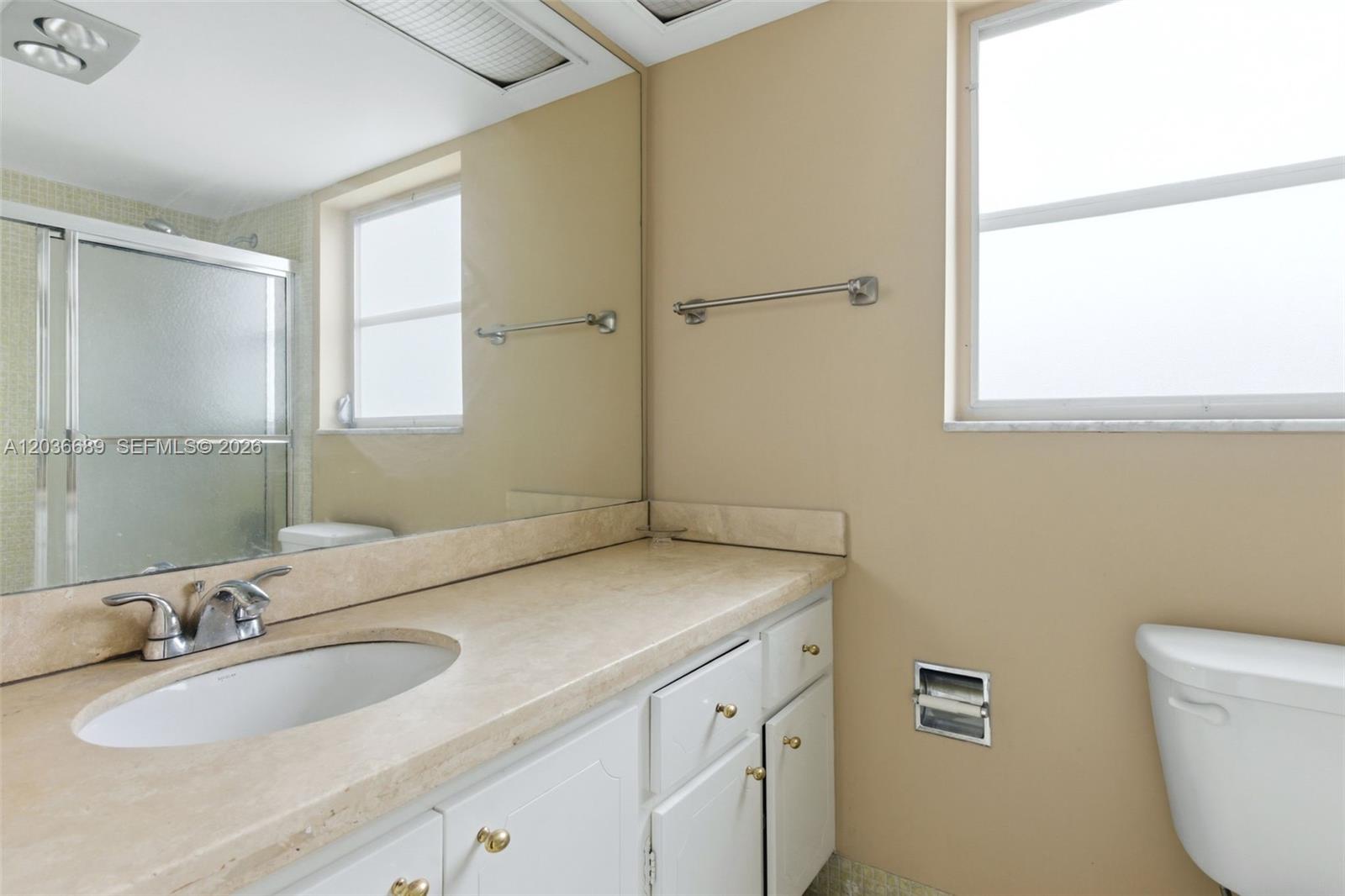 3200 N Palm Aire Drive 501 Property Photo 20