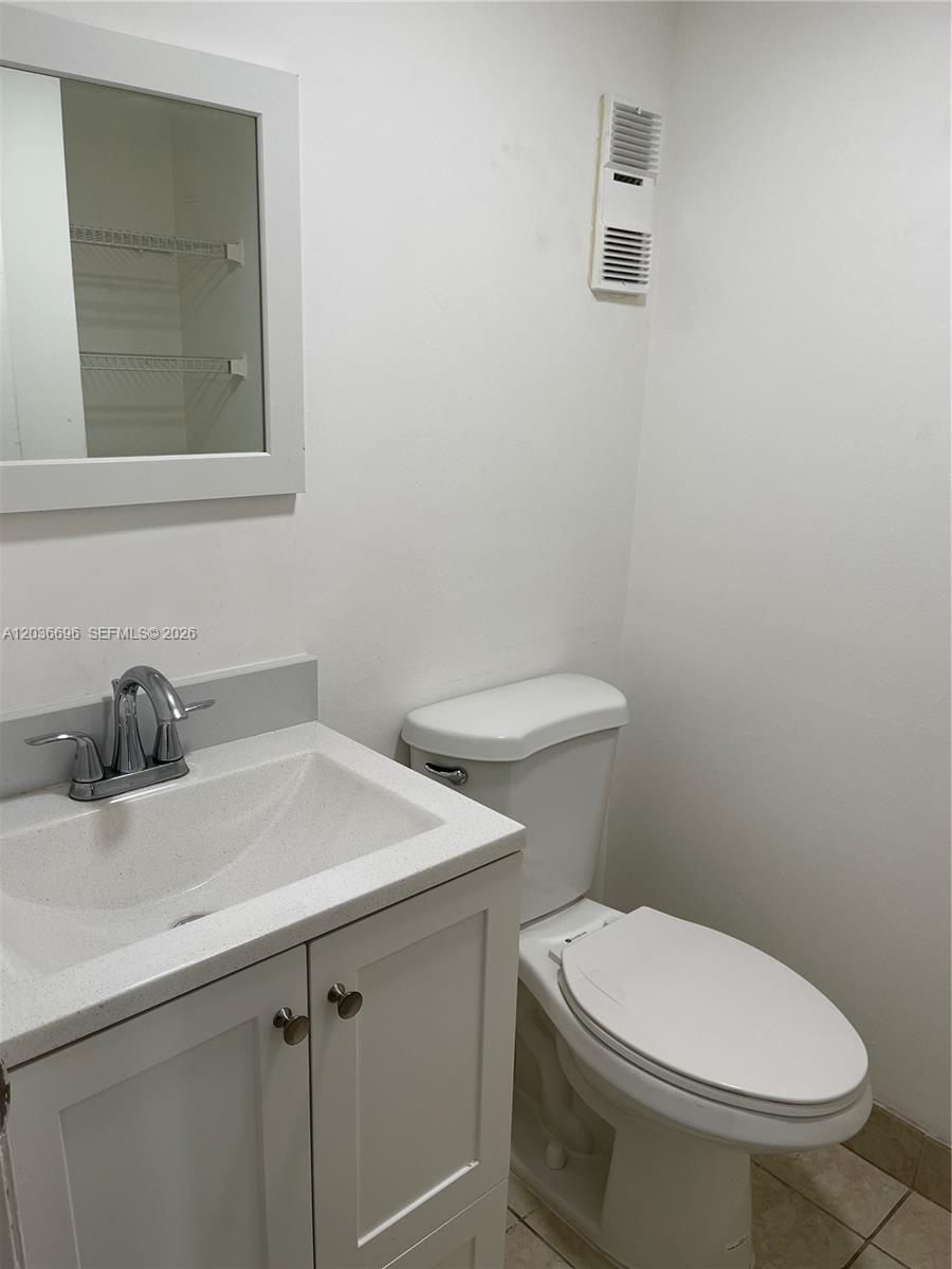 7510 Sw 152nd Avenue B202 Property Photo 9