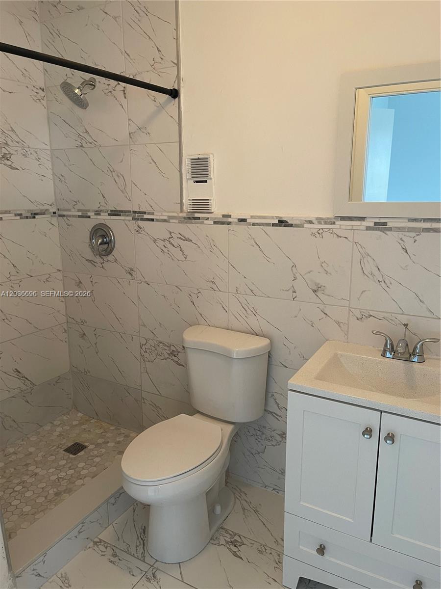 7510 Sw 152nd Avenue B202 Property Photo 10