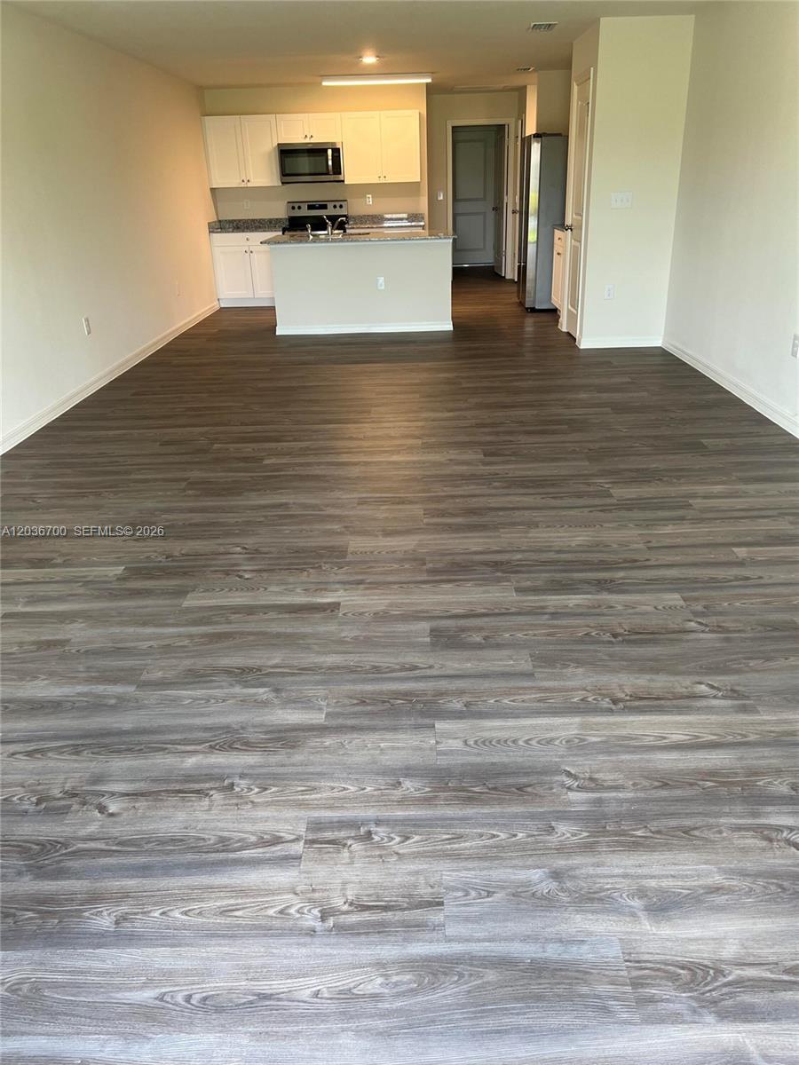 9114 Aegean Circle Property Photo 4