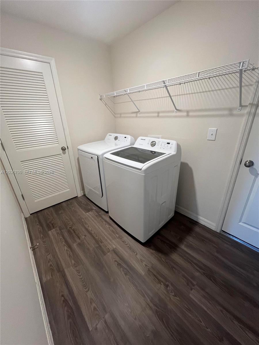 9114 Aegean Circle Property Photo 12