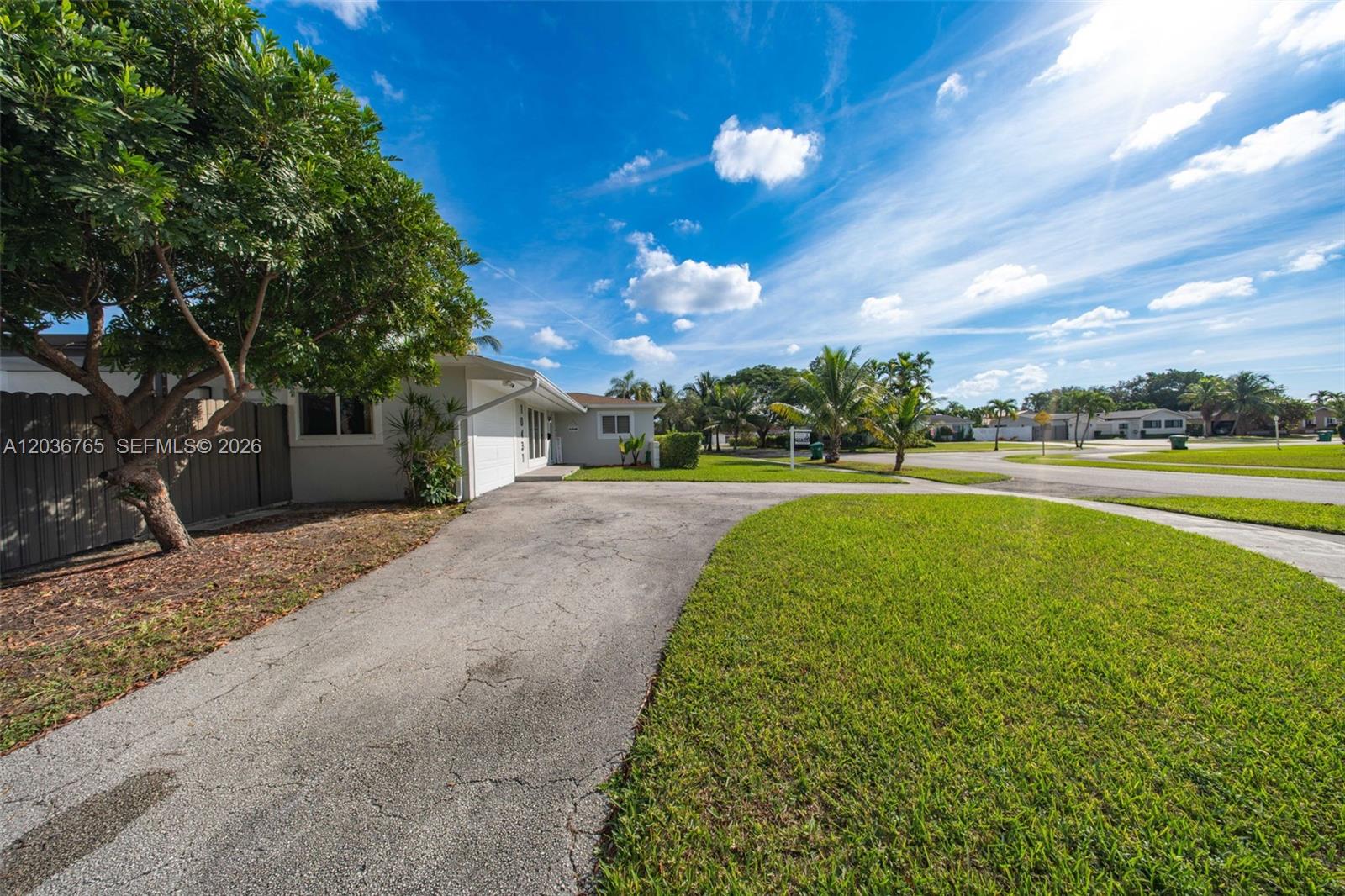 10431 Sw 93rd Street Property Photo 4