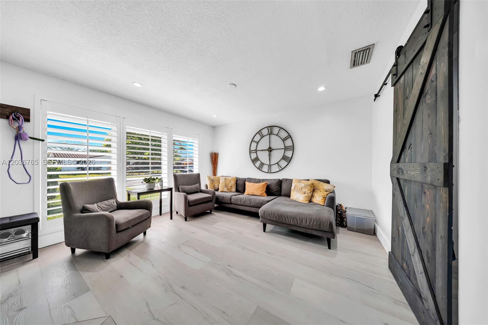 10431 Sw 93rd Street Property Photo 6