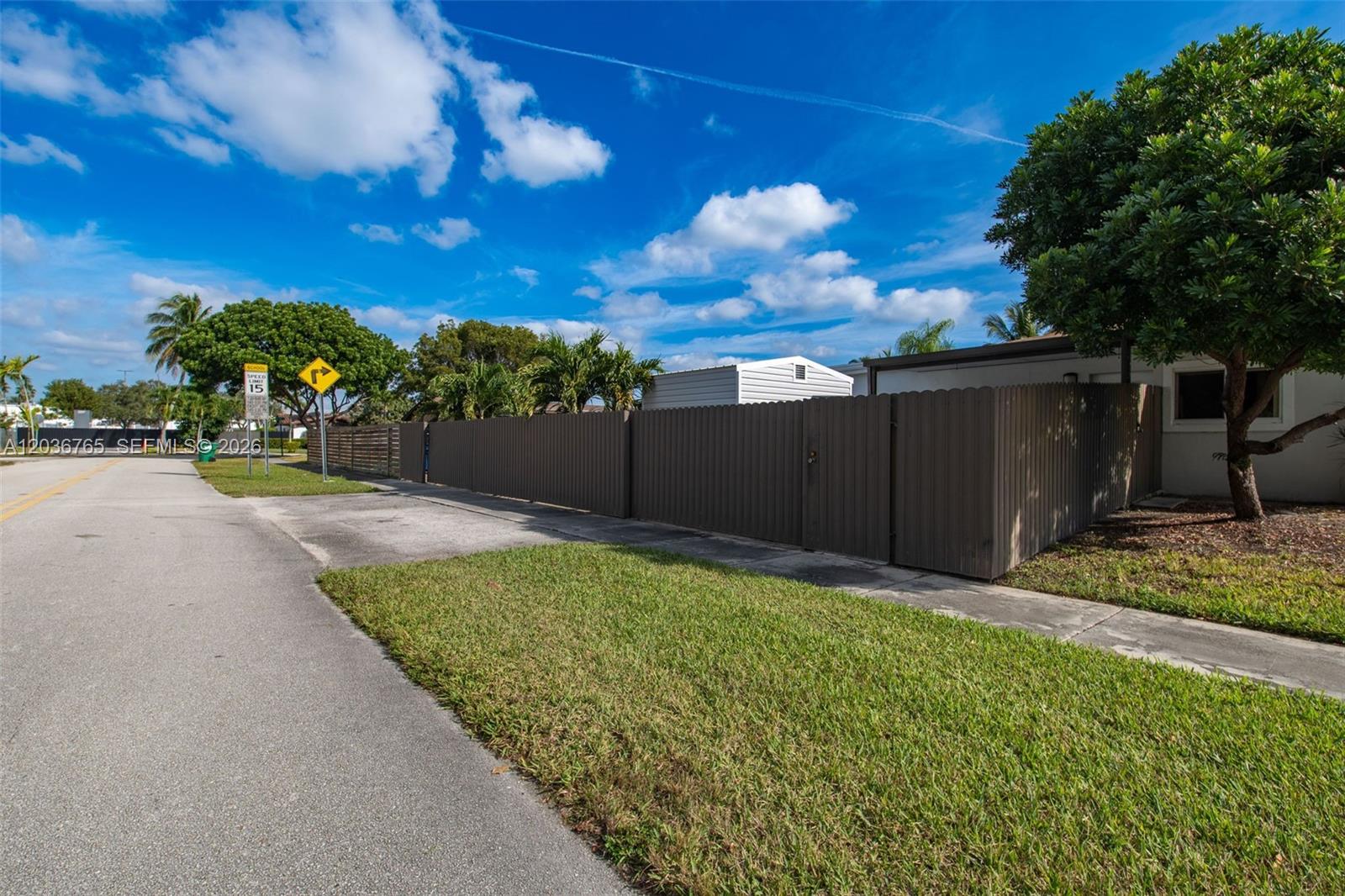 10431 Sw 93rd Street Property Photo 49