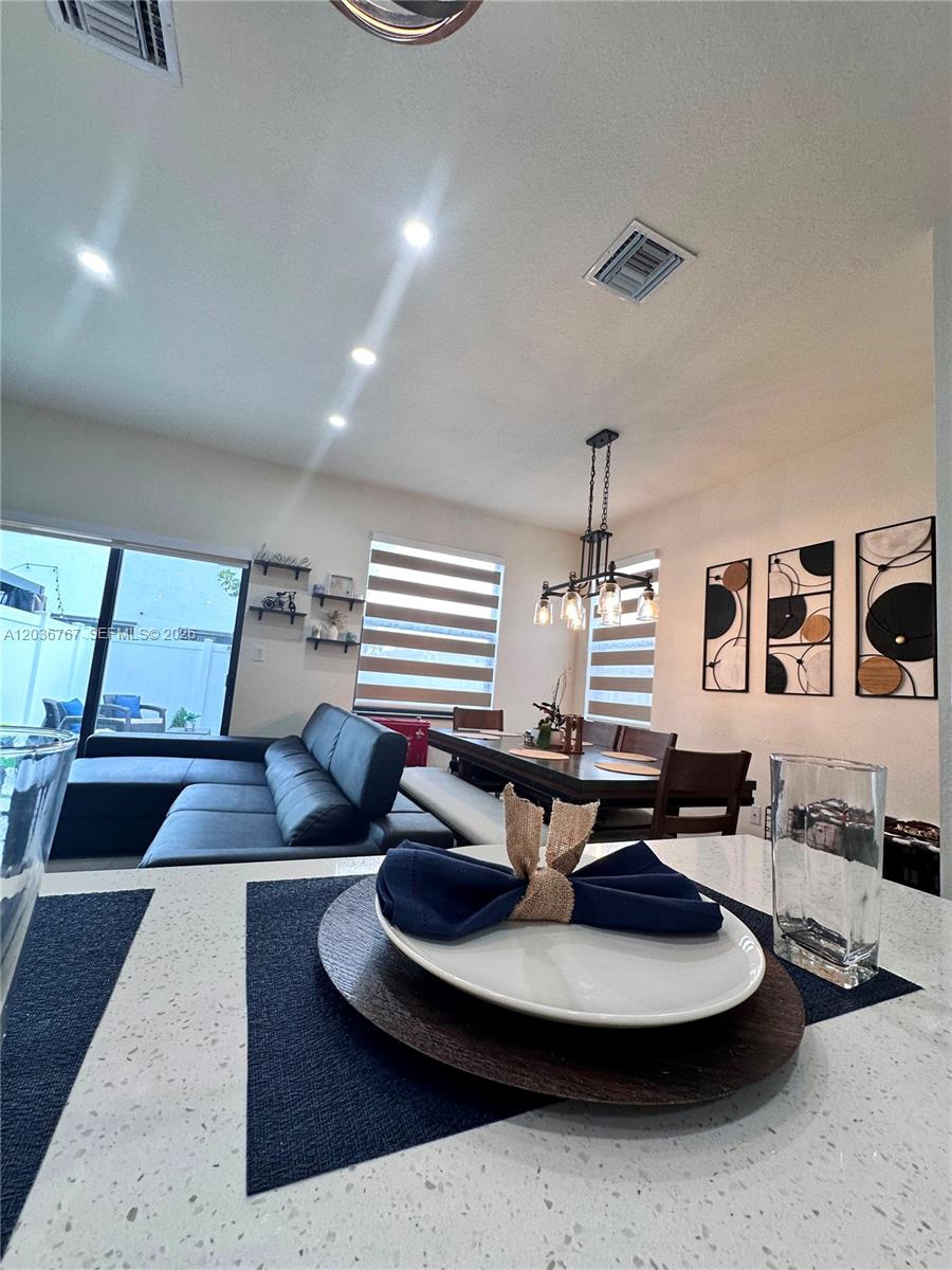 A12036767 Property Photo 14