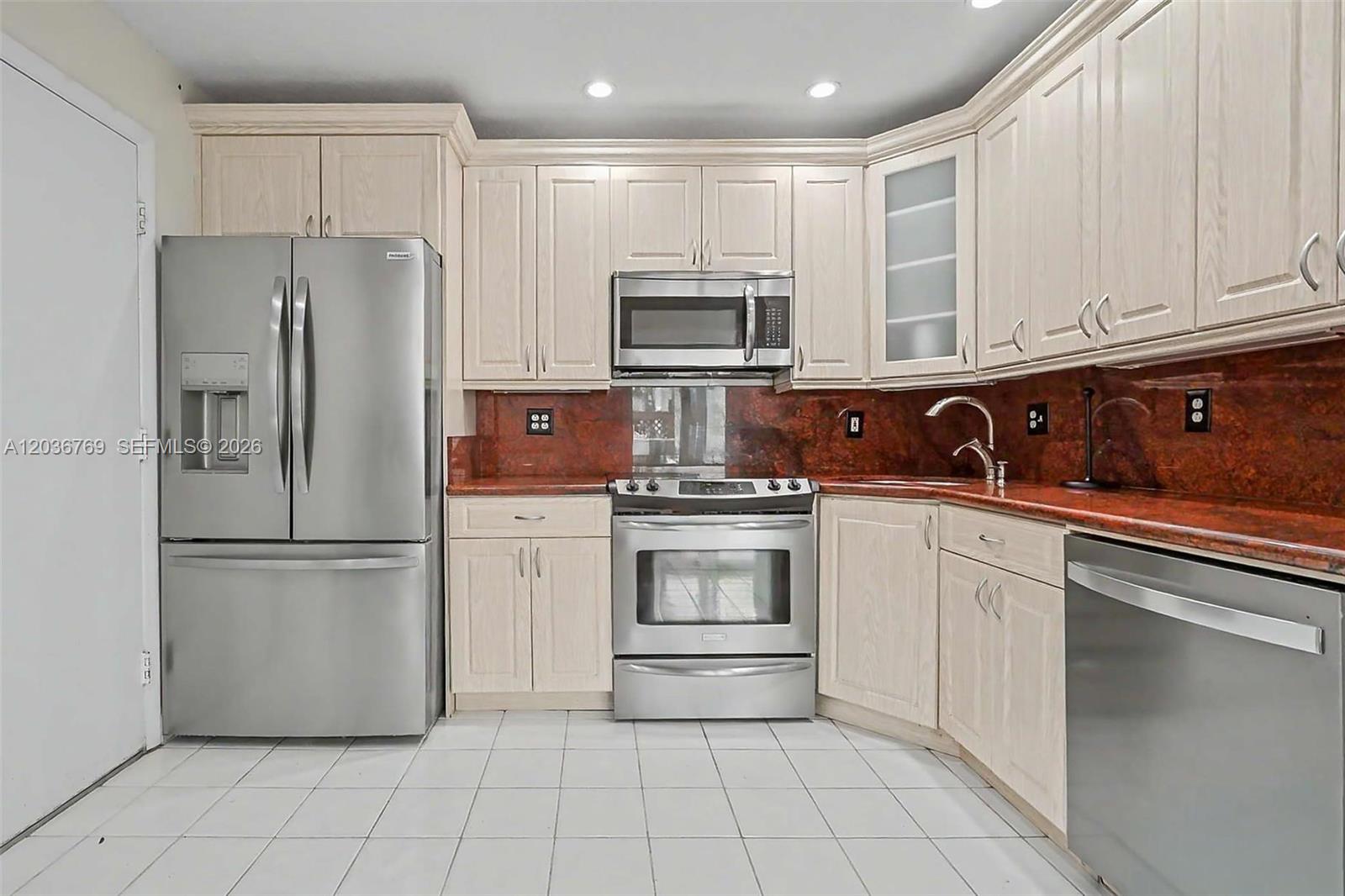 10994 Neptune Drive 10994 Property Photo 19