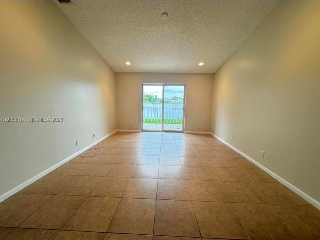 A12036791 Property Photo 4