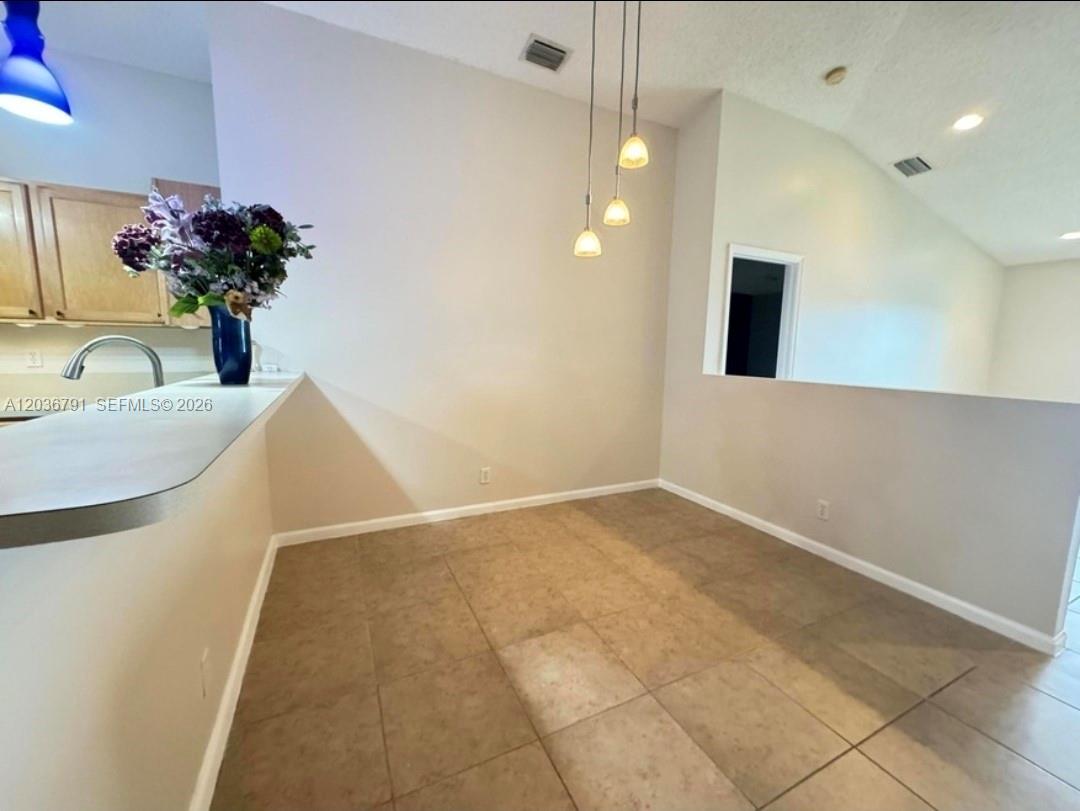 A12036791 Property Photo 6