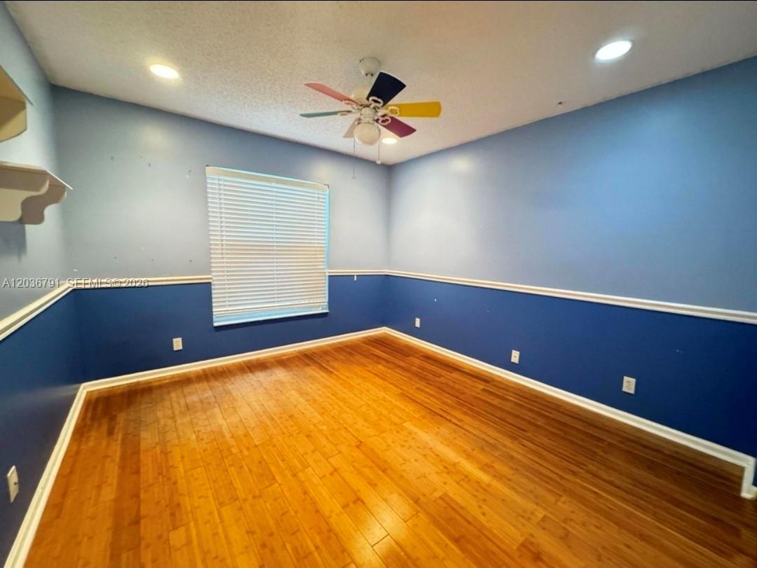 A12036791 Property Photo 13