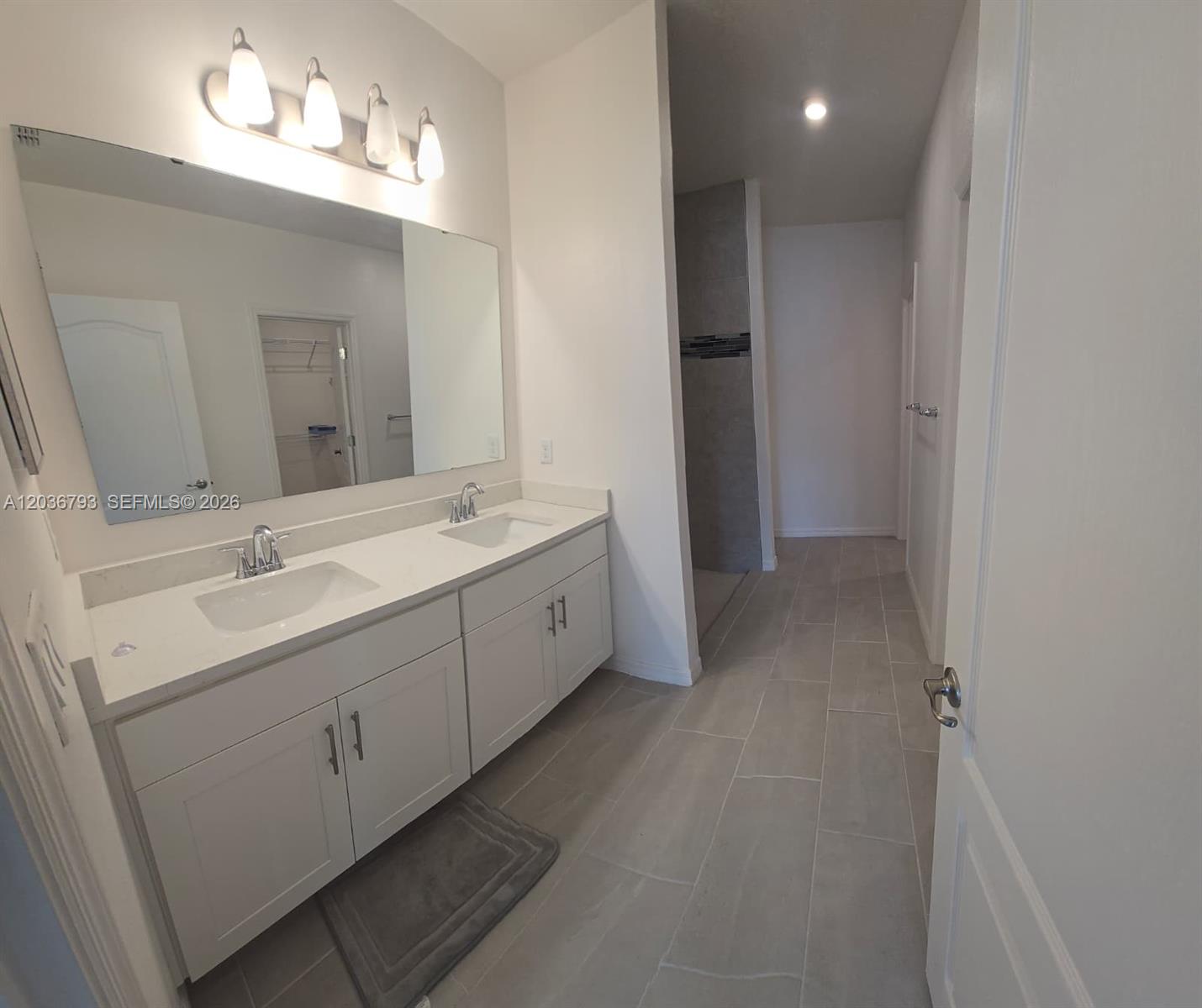 10500 Sw Vasari Way 1 Property Photo 3