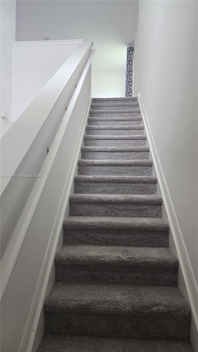 10500 Sw Vasari Way 1 Property Photo 8