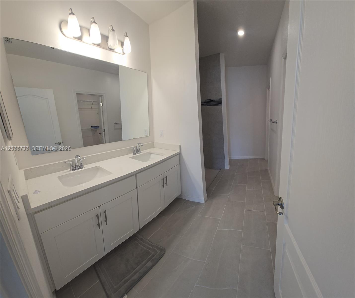 10500 Sw Vasari Way 1 Property Photo 9
