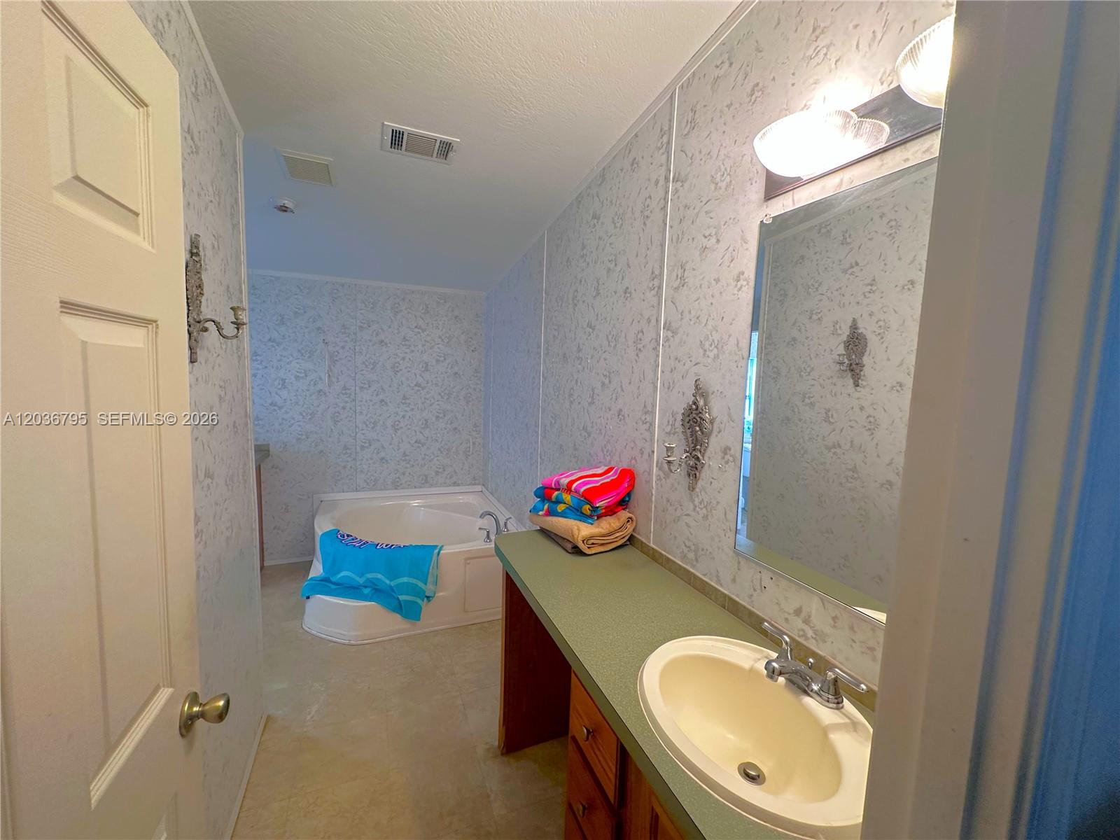 1 Ridge Road Property Photo 10