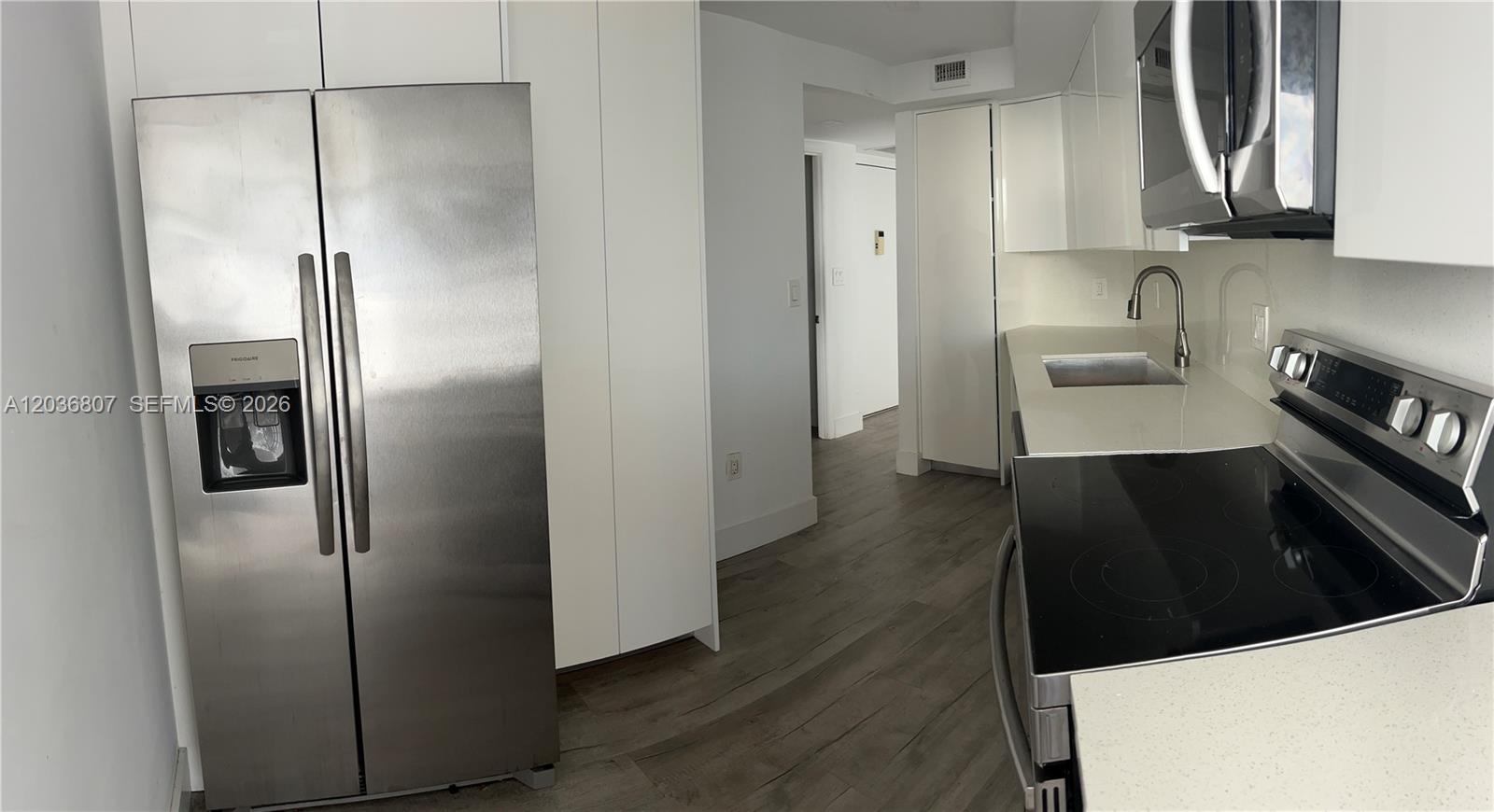 6921 Environ Boulevard 7P Property Photo 1