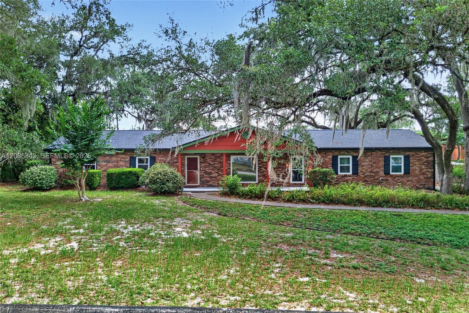 1944 Sw 48th Avenue Property Photo 7